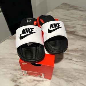 Women Nike slides